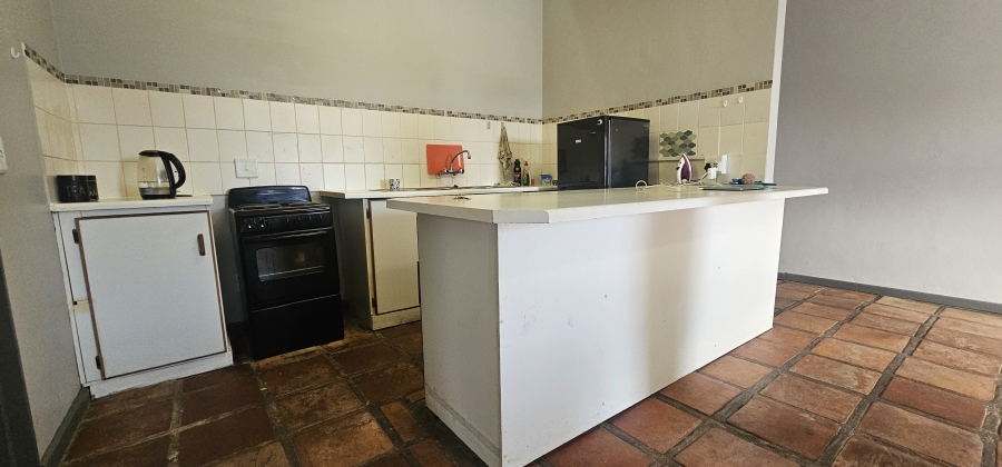 1 Bedroom Property for Sale in Middedorp Western Cape